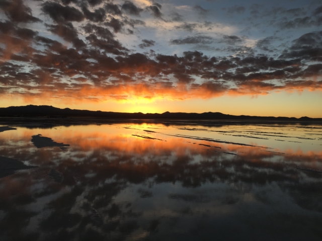 Sunrise on the Salar de Uyuni